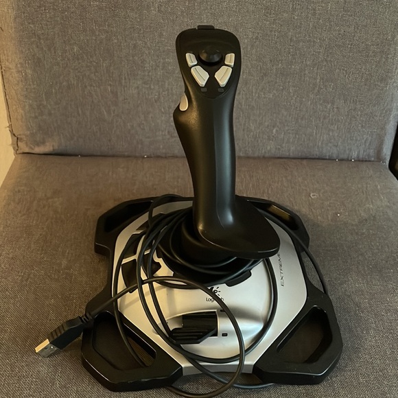 LOGITECH EXTREME 3D PRO - PRECISION FLIGHTSTICK - Picture 2 of 3